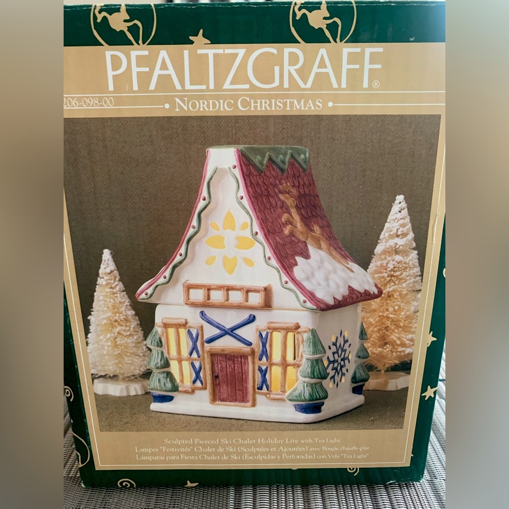 Pfaltzgraff Nordic Christmas Ski Chalet Holiday Decor Candle Tea Light House NEW